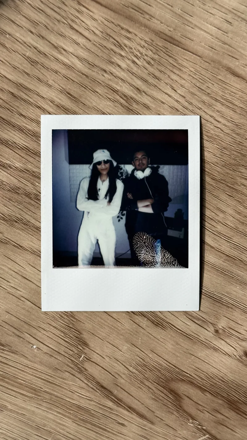 Polaroid de una sesión anterior