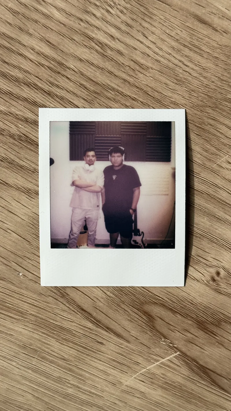 Polaroid de una sesión anterior