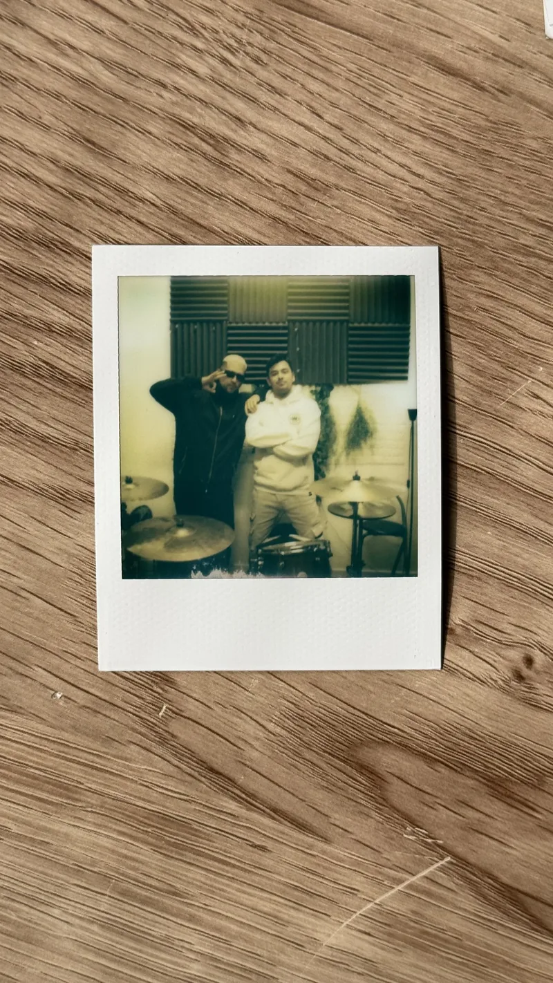 Polaroid de una sesión anterior